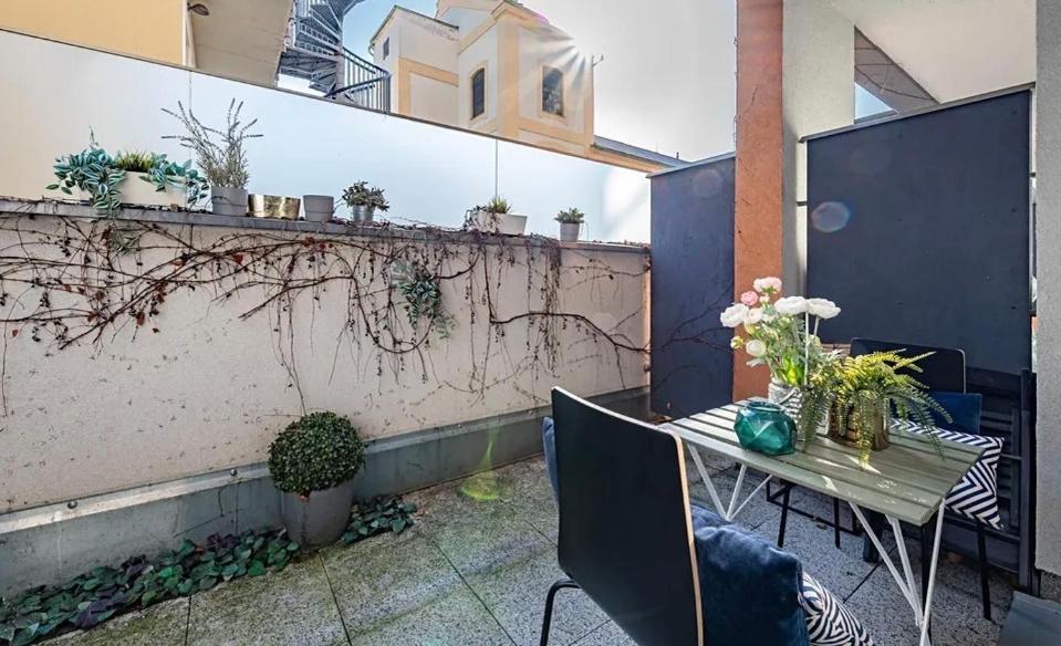Apartement Blanc De Luxe Praga Exterior foto